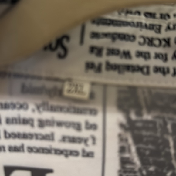 Newsprint thin topper - Picture 3 of 5